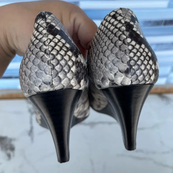 M.Gemi  Snakeskin Print Wedge Heels 35 - Picture 5 of 12